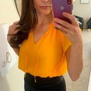 Chelsea & Violet Yellow Butterfly Peasant Top